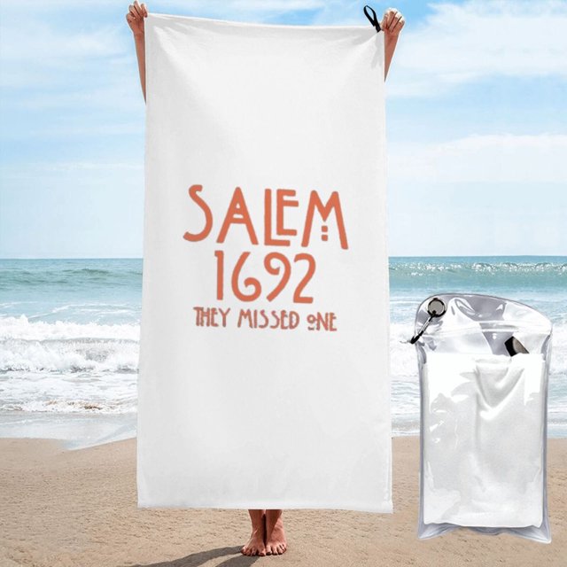 Salem 1692 Se perdieron una media luna Regalo de brujería Toalla de playa Toallas de baño de microfibra Manta de playa suave para desfile Natación Yoga Mujeres Hombres