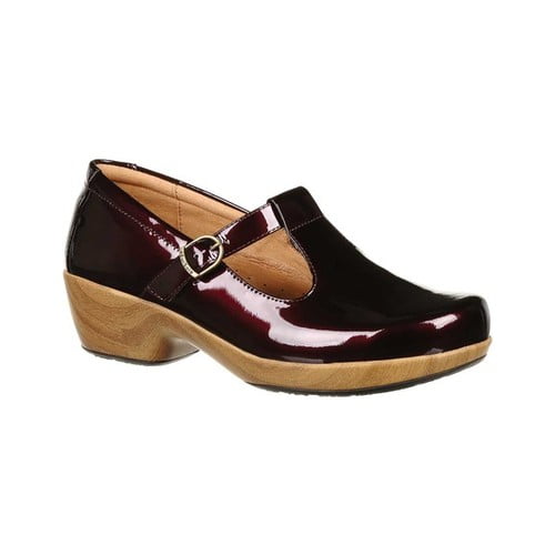 t strap clog