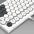 thumbnail image 2 of Teclado Bluetooth, teclado inalámbrico multidispositivo con tecla hexagonal, Bluetooth 5.1 recargable y versión con cable, compatible con Windows/Ios/Android/Ipad/Iphone (blanco mixto) Namotu CZDZ-HY73, 2 of 7