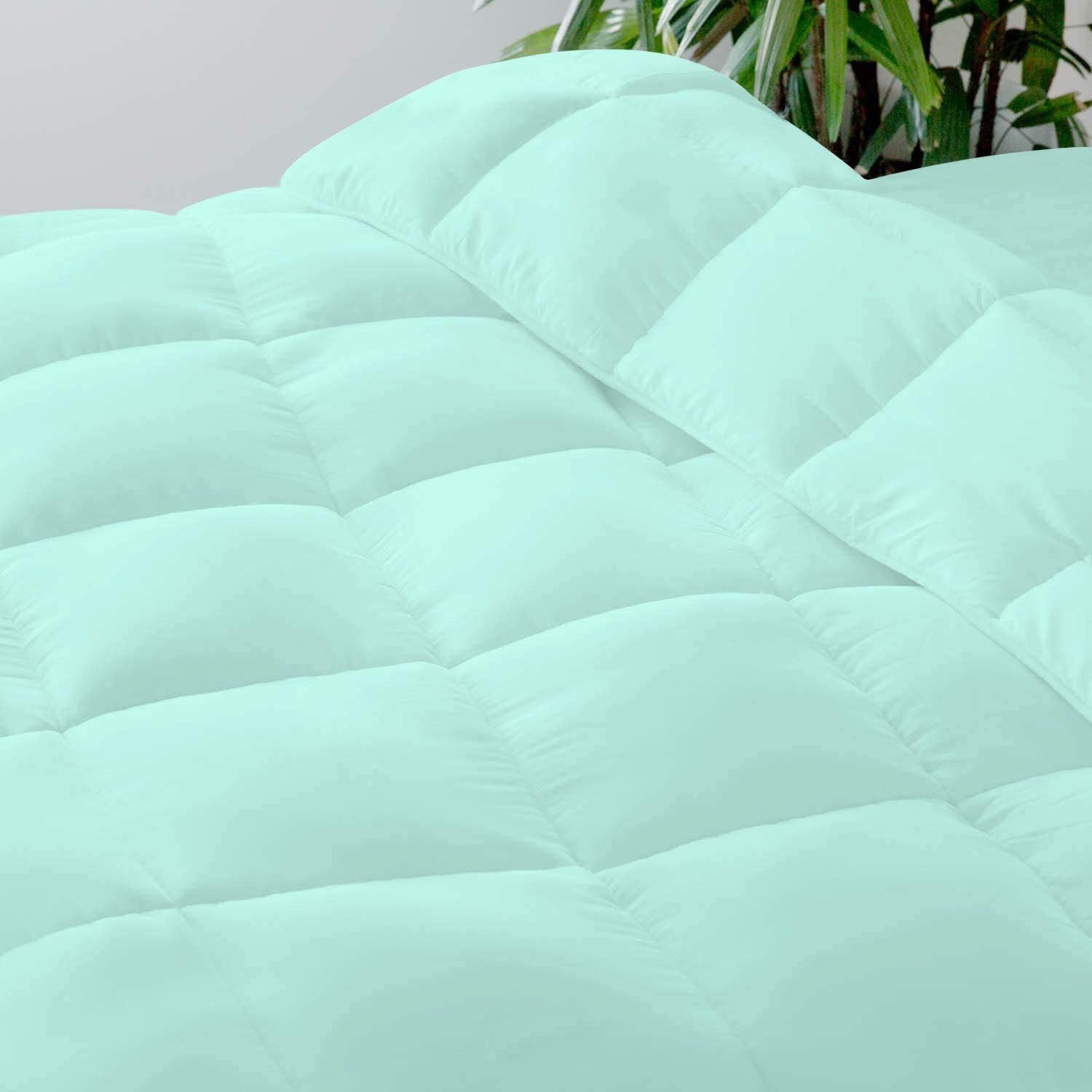 D.N.G. BEDDINGS Deluxe All Seasons King/Cal King Size 800 Thread Count, Solid Aqua Blue Down Alternative 5 Piece Box Design Comforter Set 100% Egyptian Cotton