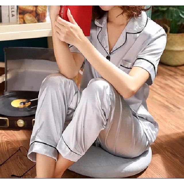 Conjunto de pijamas personalizados para dama de honor, ropa de dormir de seda satinada, con iniciales de nombre, manga corta, para despedida de soltera