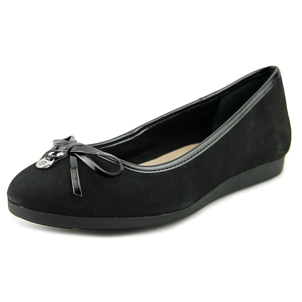 Giani Bernini Giani Bernini Odeysa Women's Flats & Oxfords Black Size