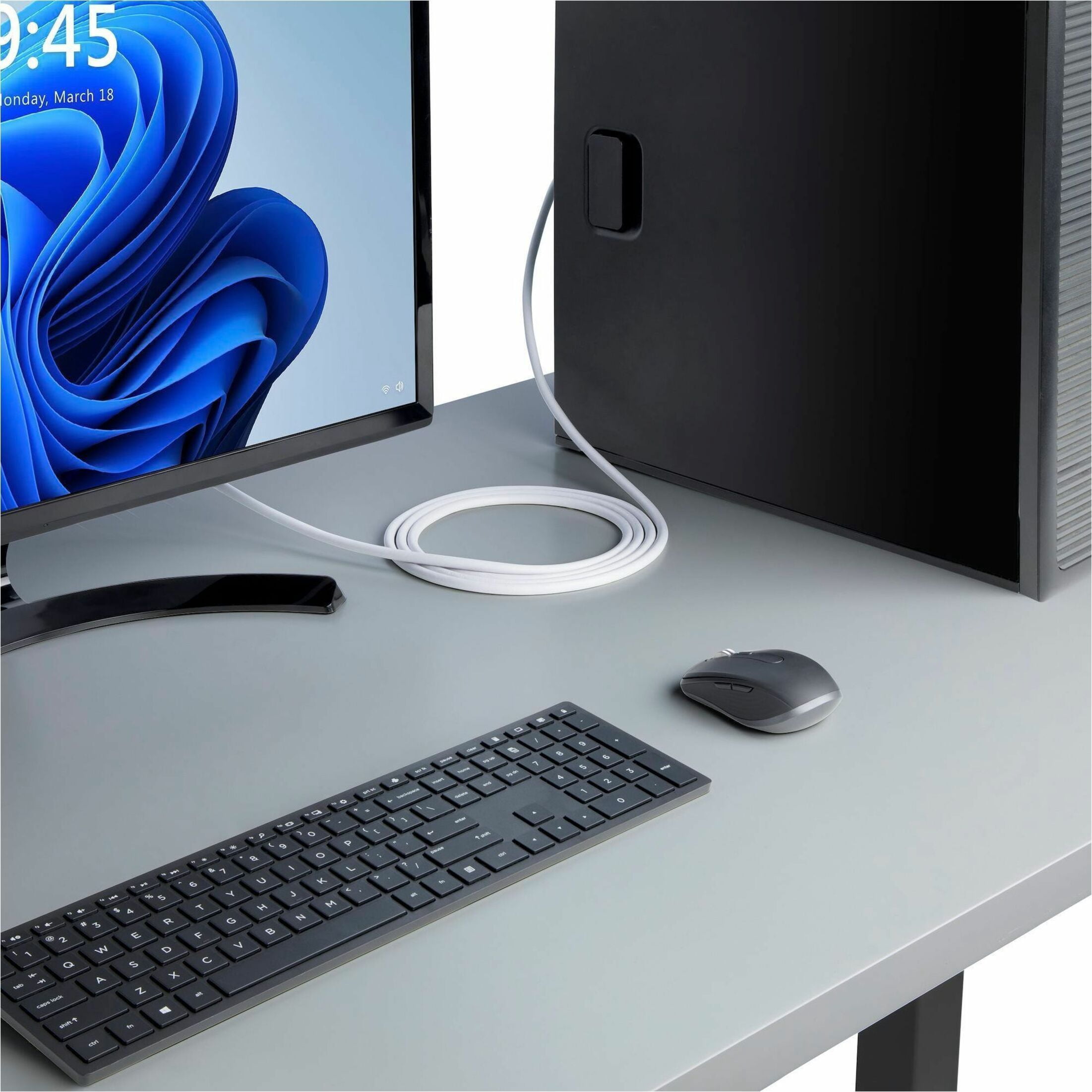 StarTech.com 6ft DisplayPort Cable, White
