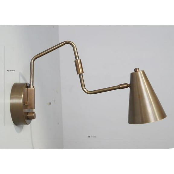 Stilnovo Style Single Light Articulated Sconce Mid-Century Modern Brass Wall Lamp