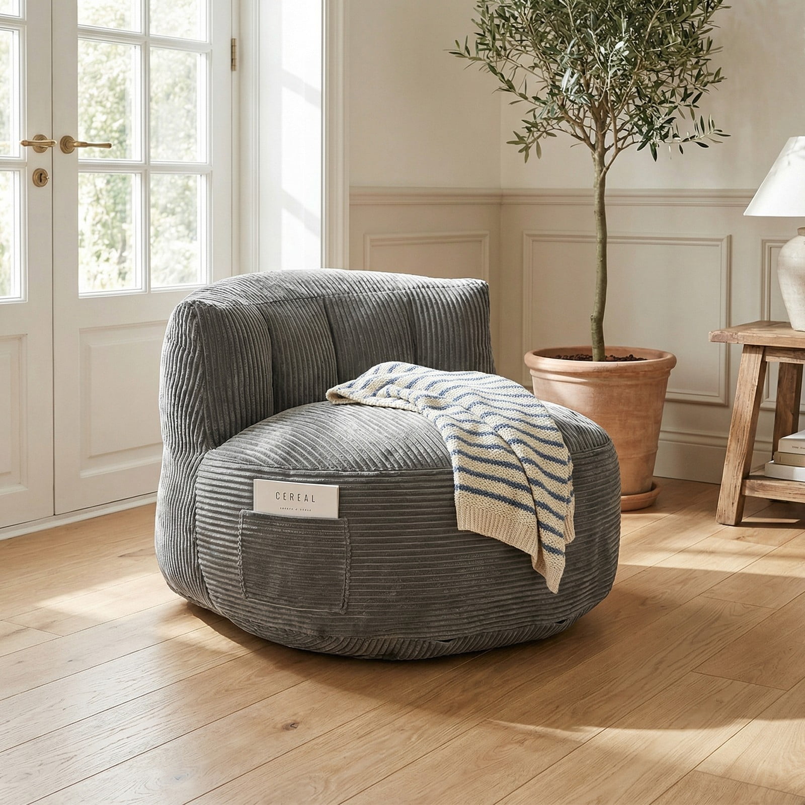 TOPCHANCES Large Bean Bag Chair for Adults, Crushed Foam Floor Chair with Storage Pocket & Carry Handle,  Indoor Lazy Lounger Sofa for Living Room Bedroom, Dark Gray