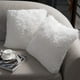 thumbnail image 1 of Fundas de cojines NorDeco HOME Luxury de piel sintética de 50 x 50 cm, color blanco, 1 of 6