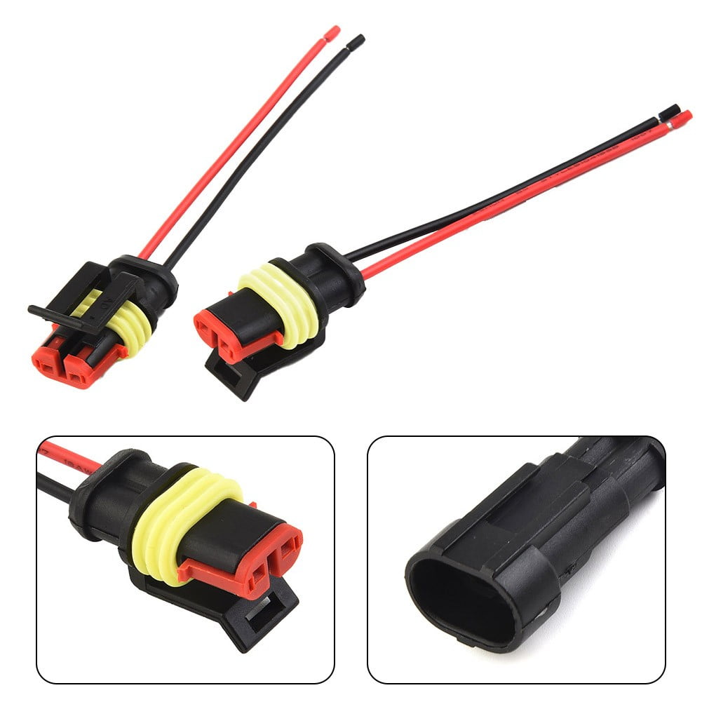 ▷ 12 V plug, waterproof, 10 A - available here!