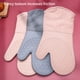 thumbnail image 3 of Cateissary Guantes aislantes de silicona Manoplas para horno Cocina Anti-escaldado Lavable Duradero Microondas Resistente a altas temperaturas Cocina y Comedor Gris Cateissary HA082780-02, 3 of 6