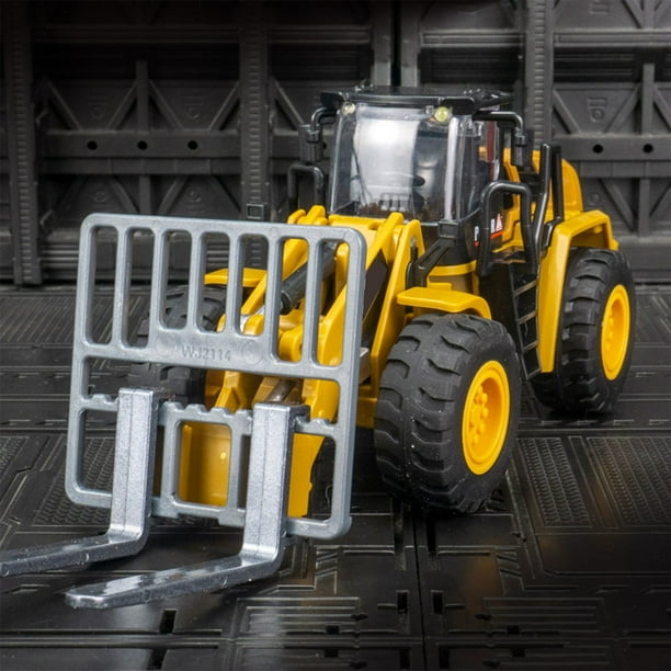 Toy Construction Vehicles, Assorted Trucks Mini Car Toy, 1:50 Scale Push & Play Engineering Vehicles For Age 3 Years And Up Boys And Girls As Gift