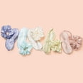 thumbnail image 4 of Funda de almohada de seda vegana Sleep Set KISMETICS con coleteros y máscara para ojos, 4 of 8