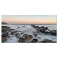 thumbnail image 2 of Rocky Beach avec Eaux Blanches - Art Moderne sur Toile, 2 of 3