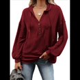thumbnail image 3 of Sudadera con Capucha y Botones para Mujer, con Cuello en V, Larga y Cordón Ajustable. Camisetas Henley. Vino Tinto L, 3 of 8
