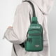 thumbnail image 4 of Riñonera para hombre, bandolera para deportes al aire libre, de tela impermeable con múltiples bolsillos, ligera y duradera para senderismo, viajes y uso diario.,Vsgery, 4 of 9