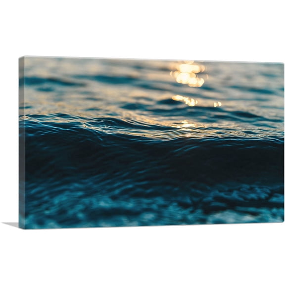 ARTCANVAS Ocean Wave Home Decor Rectangle Canvas Art Print - Size: 26" x 18" (0.75" Deep)