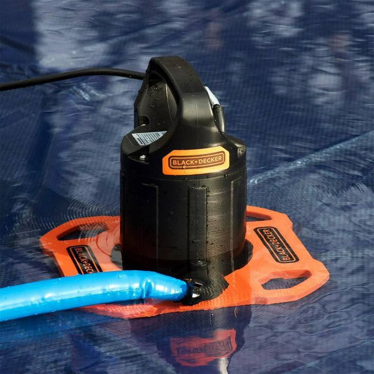 BLACK + DECKER 800 GPH Manual Pool Cover Pump