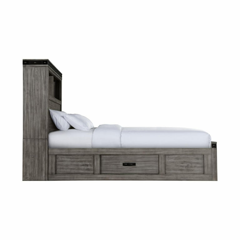 Montauk platform bed outlet