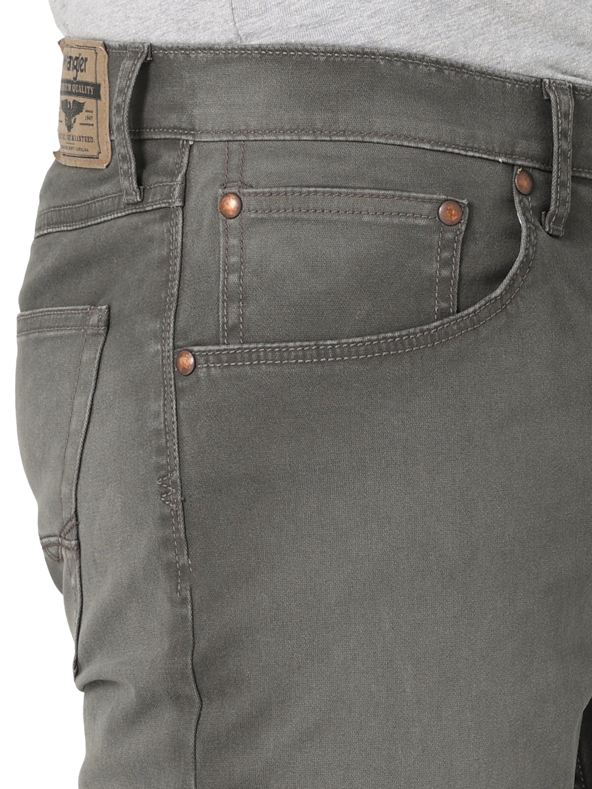 Wrangler Men's and Big Men's Straight Fit Jean