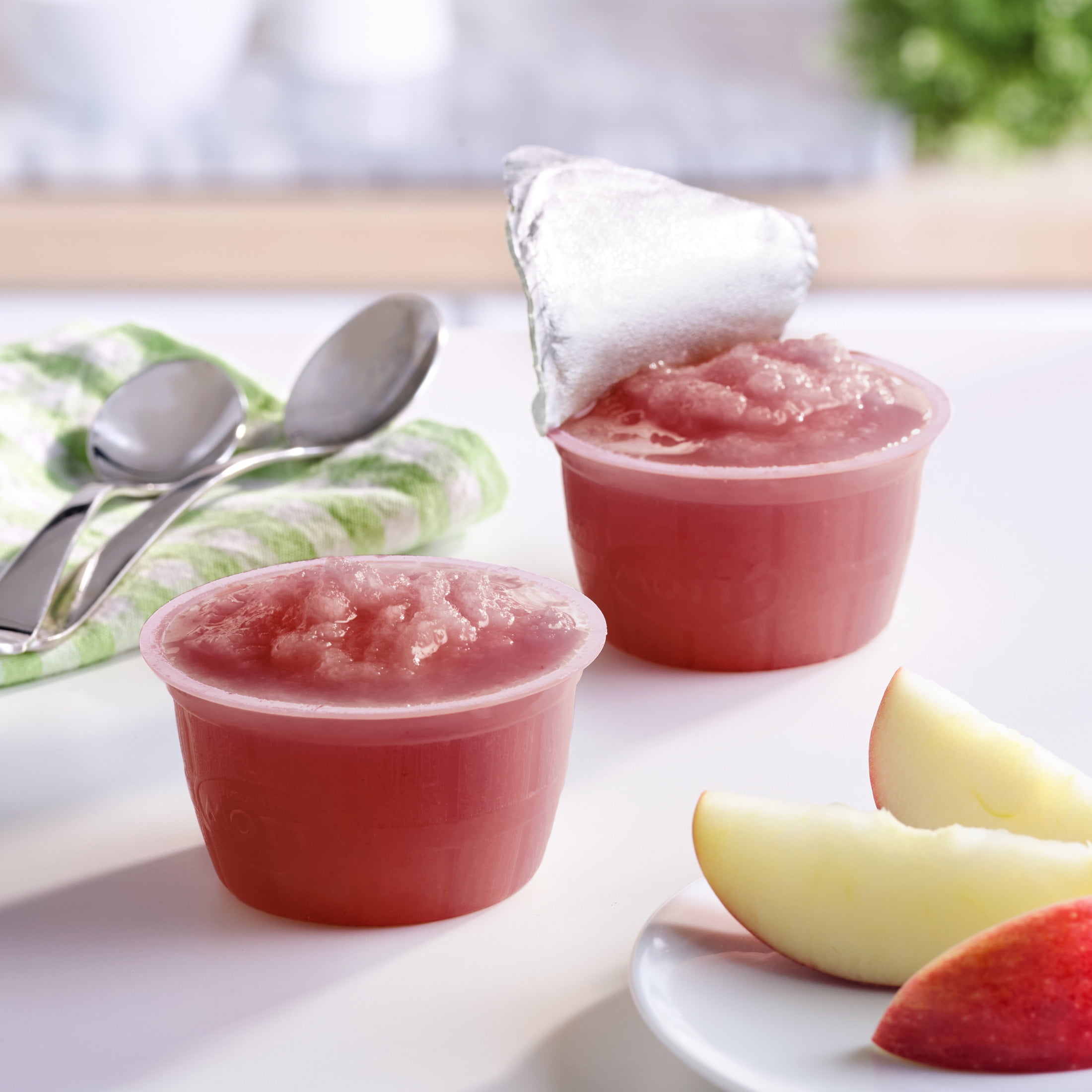 (2 pack) Mott's Strawberry Applesauce, 4 Ounce Cups, 6 Count