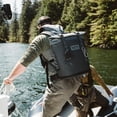 thumbnail image 3 of YETI Hopper M12 Mochila Enfriador de lados blandos con acceso MagShield, carbón, 3 of 5