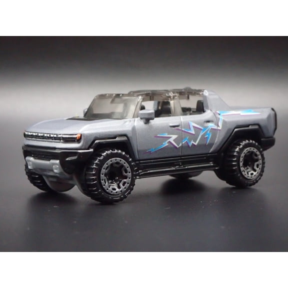 Open Box 2022-2025 HUMMER EV ELECTRIC PICKUP TRUCK KEN'S 1:64 SCALE DIECAST MODEL CAR