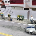 thumbnail image 4 of Figuras de Resina Zulema Muñecas Personaje Miniatura 1:64 Diseño de calle Diorama Verde, 4 of 5