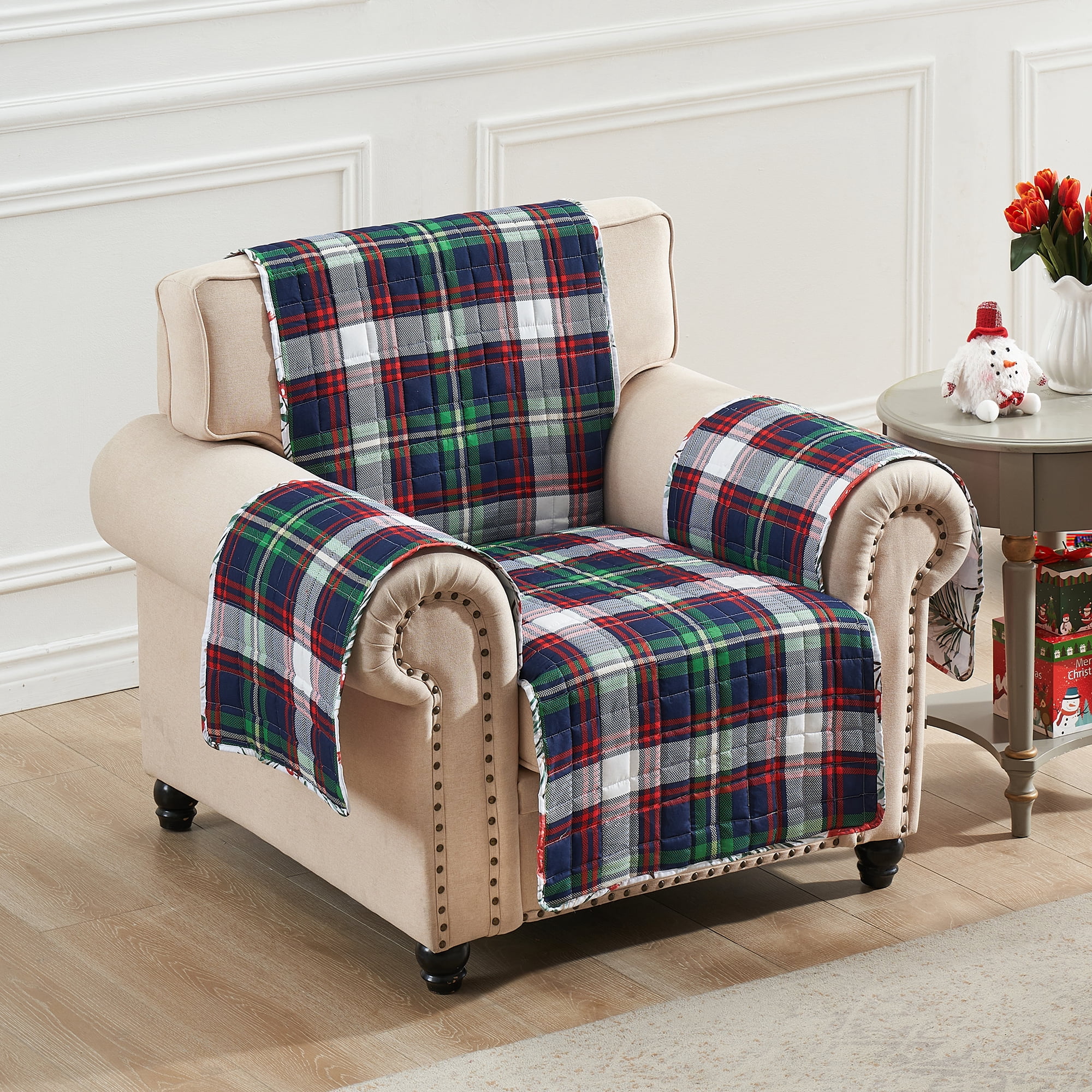 Greenland Home Fashions Cardinal Plaid Reversible Winter Holiday Furniture Cover - Arm Chair Protector
