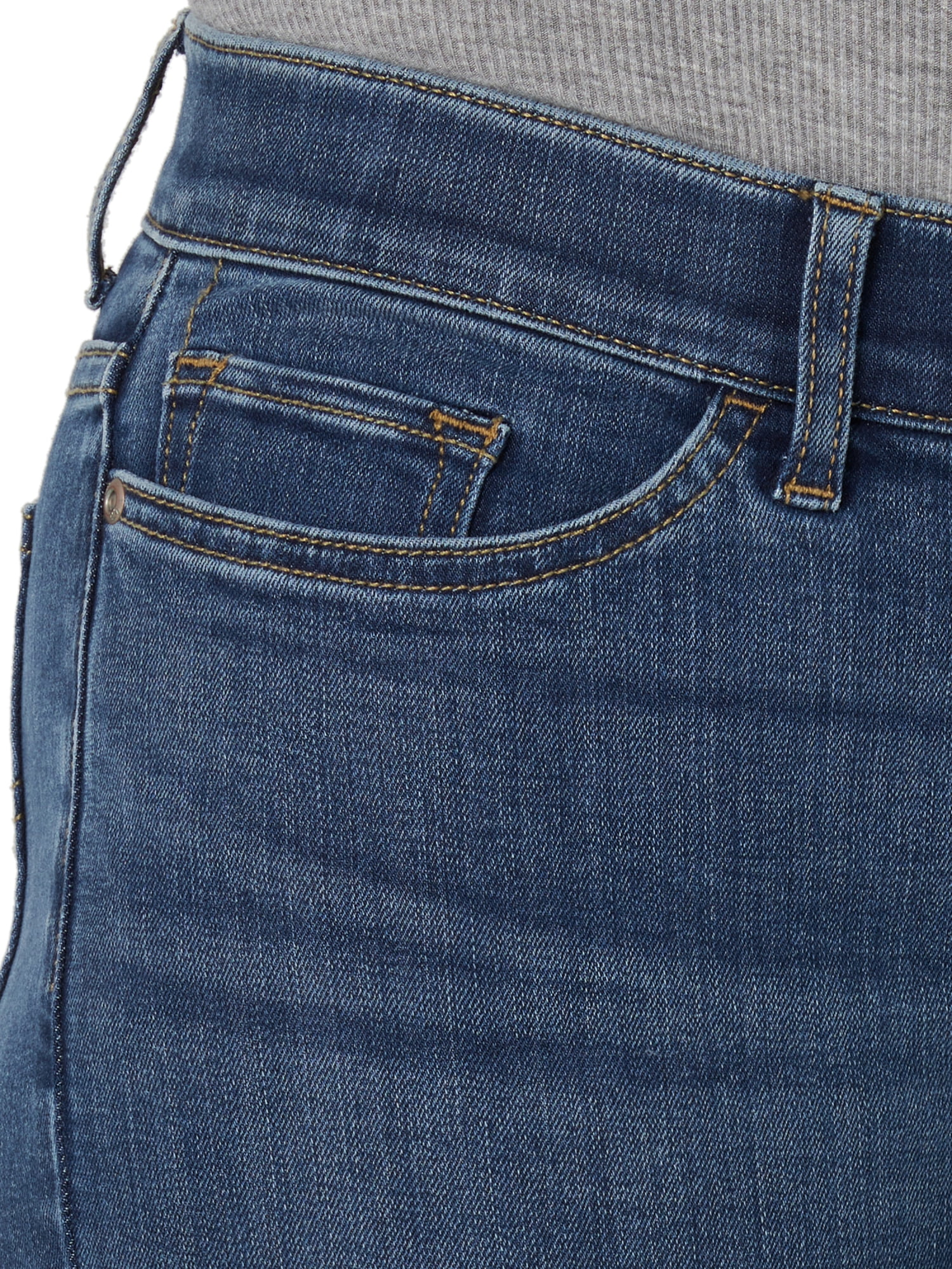 Lee® Women's Flex Motion Relaxed Fit Straight Leg Jean