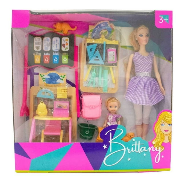 Muñeca Brittany con Accesorios Escolares