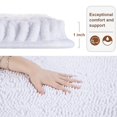 thumbnail image 3 of Alfombra de baño LOCHAS Luxury Shaggy de 60 x 120 cm, color blanco, 3 of 6