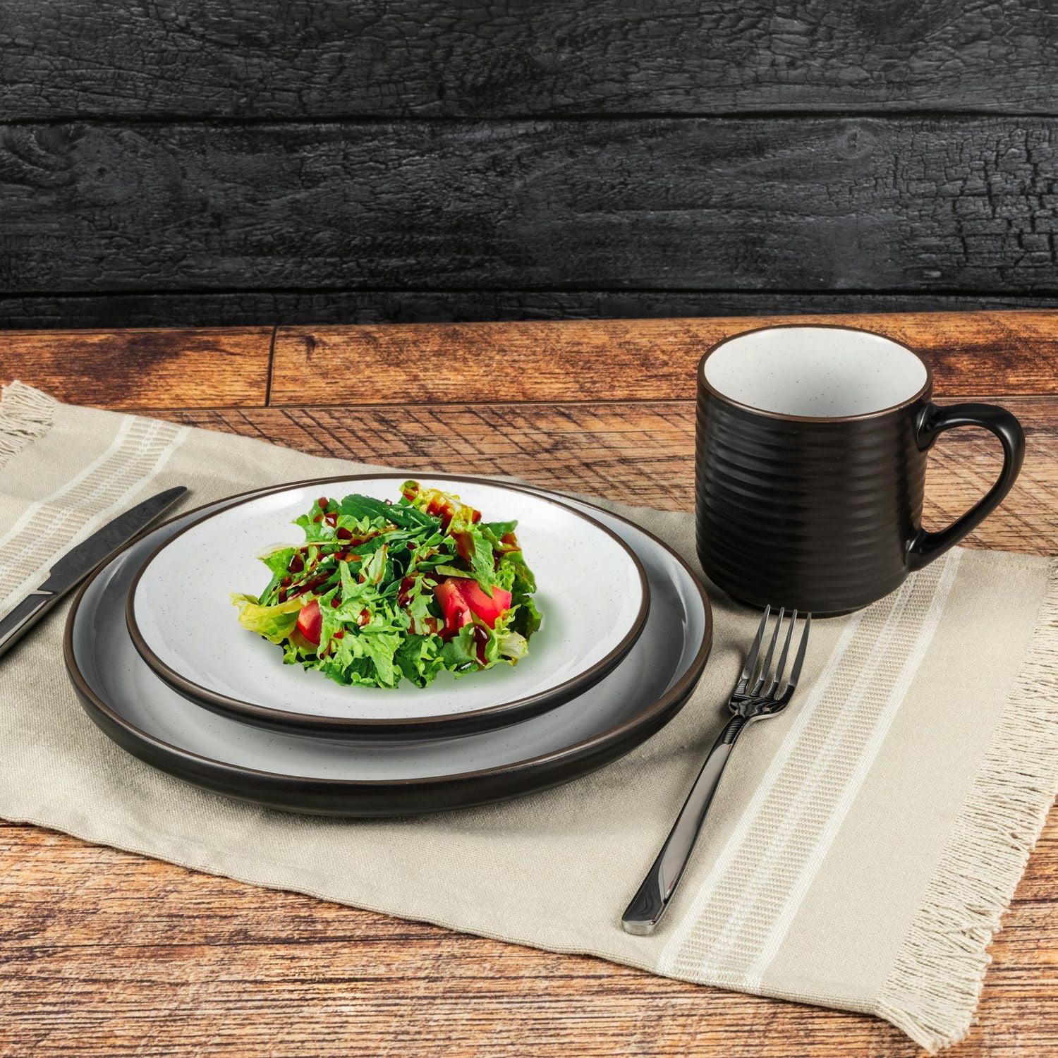 Assiette à salade en céramique Yellowstone, collection Beth