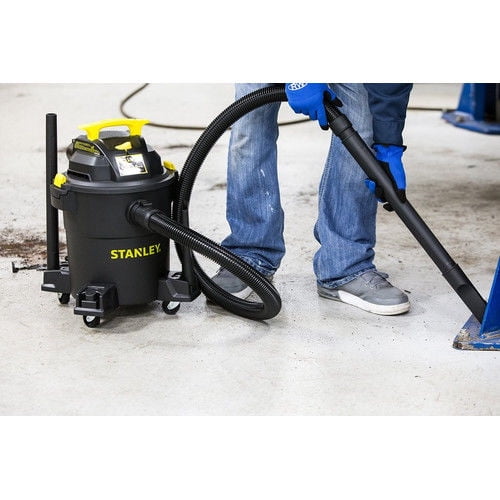 STANLEY 6 Gallon 4 Peak HP Poly Wet Dry Vacuum SL18116P