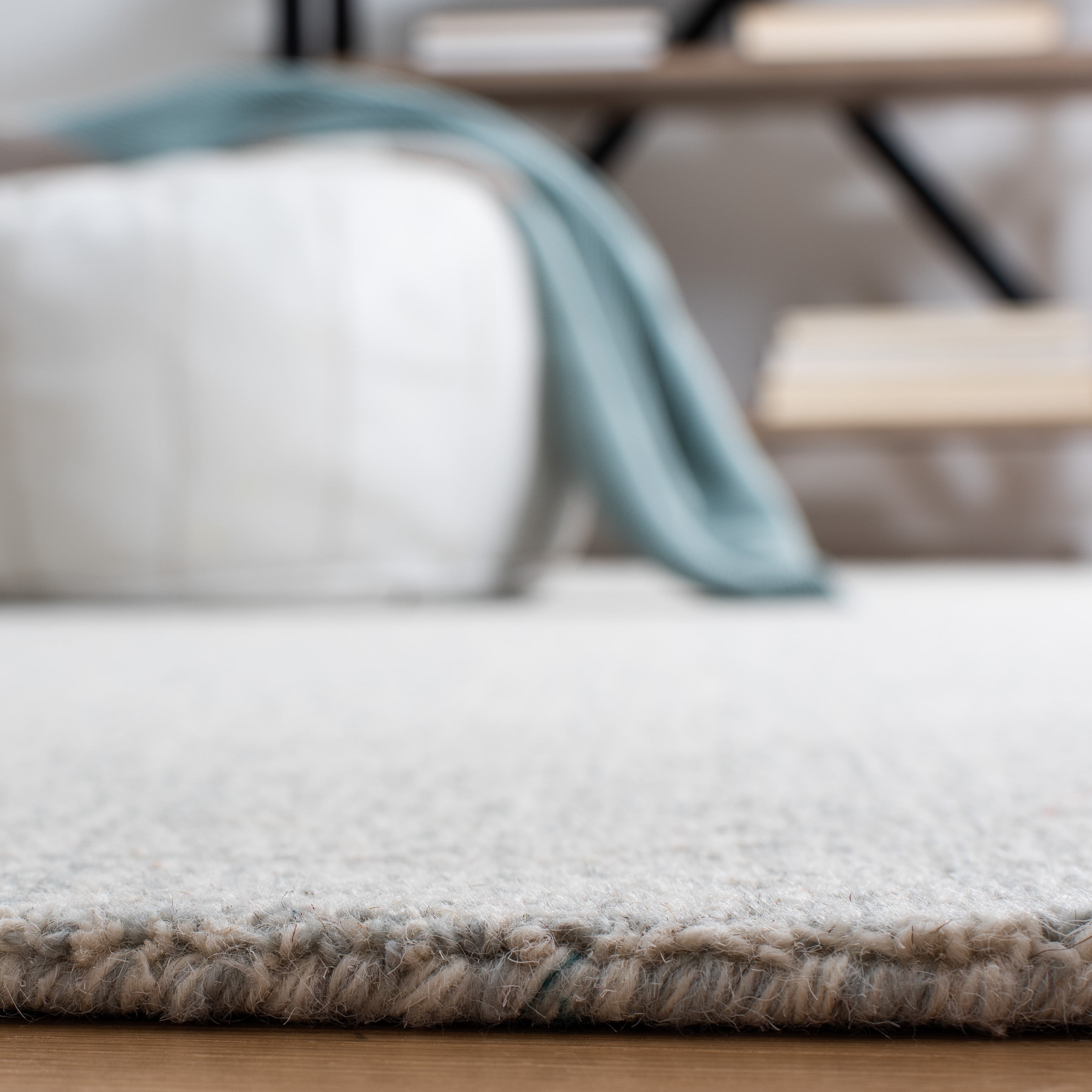 Safavieh Abstract Delia Distressed Wool Area Rug, Light Gray/Ivory, 2' x 3'