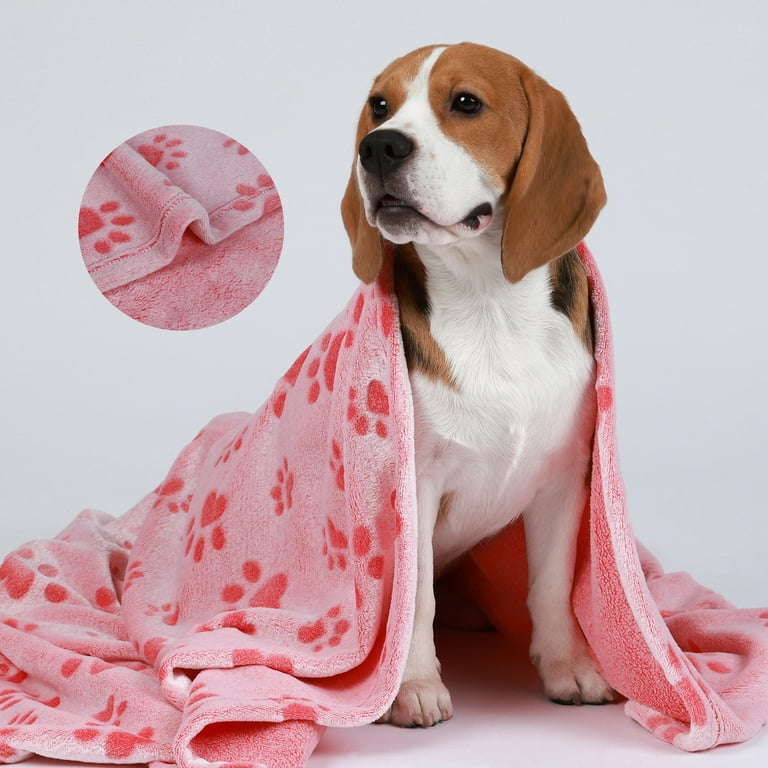 Dog Blanket for Large Dogs Fleece Puppy Blanket Washable Dog Blankets for Bed Couch Protection with Cute Paw Print Pet Puppy Cat