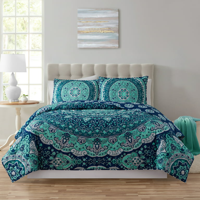 Mainstays Traditional Teal Medallion Reversible Quilt, Full/Queen