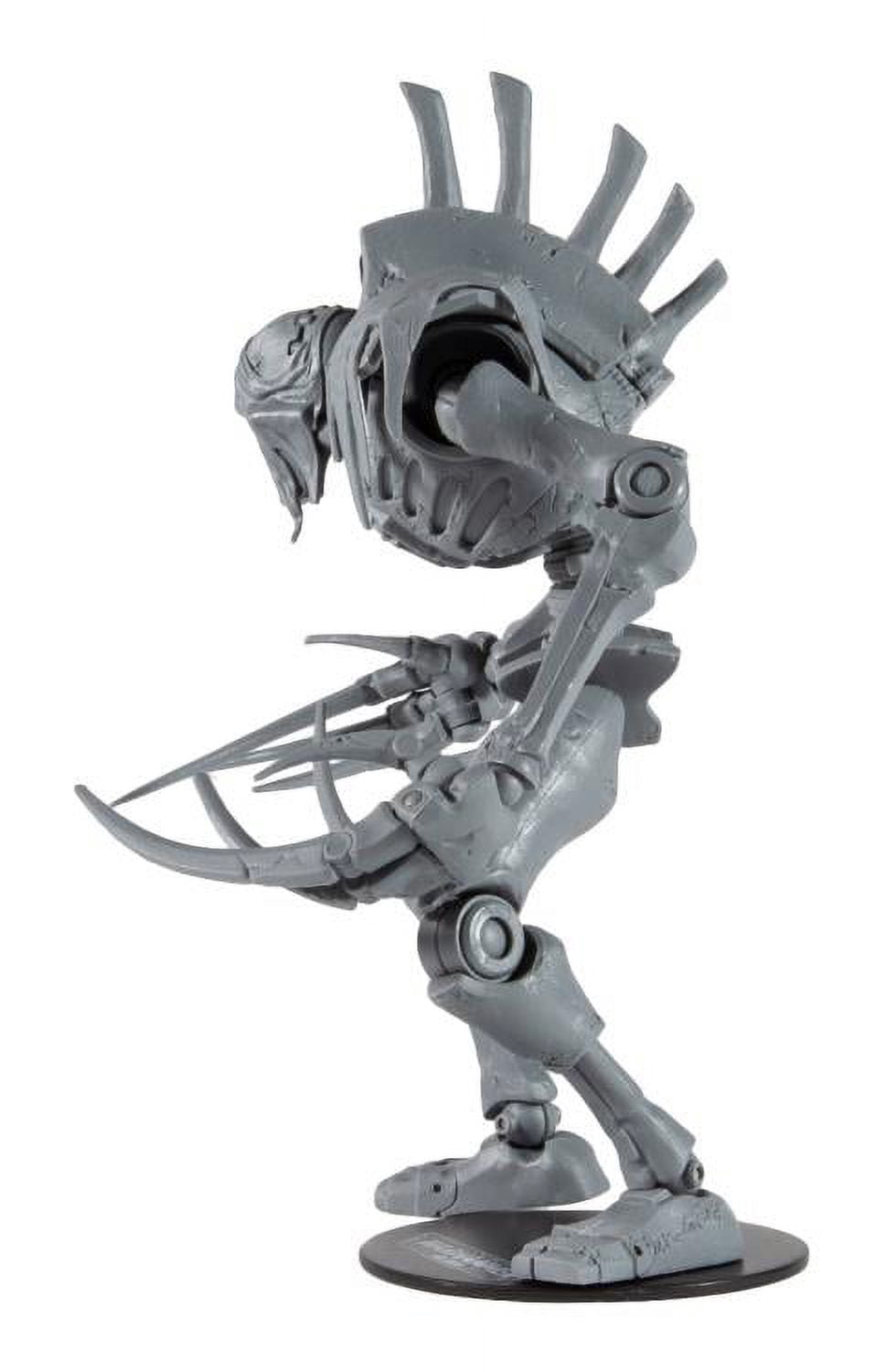 Warhammer 40,000 Necron Flayed One Artist Print - 7" Collectible Action Figure
