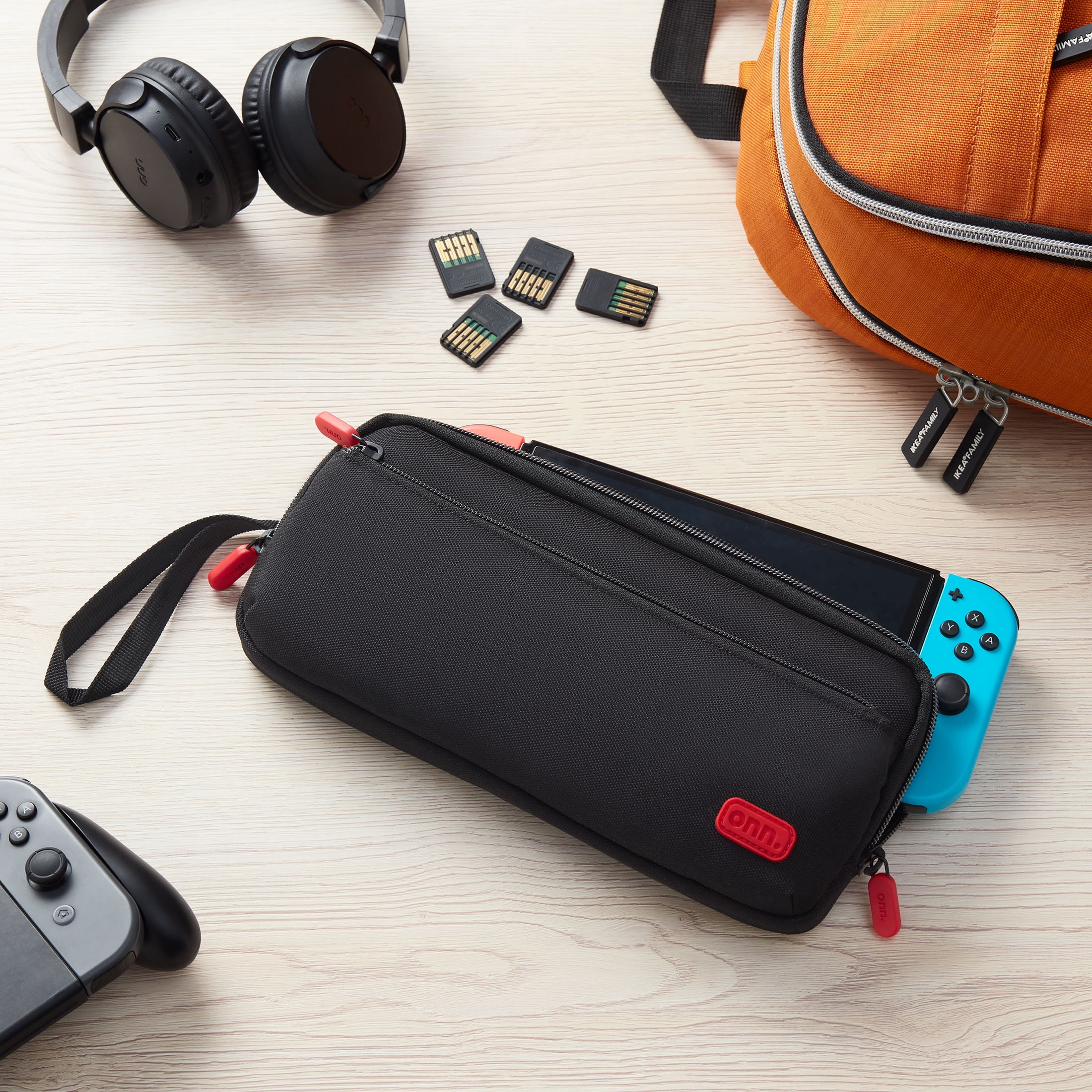 onn Soft Carrying Case Fits Nintendo Switch/Switch OLED/Switch Lite