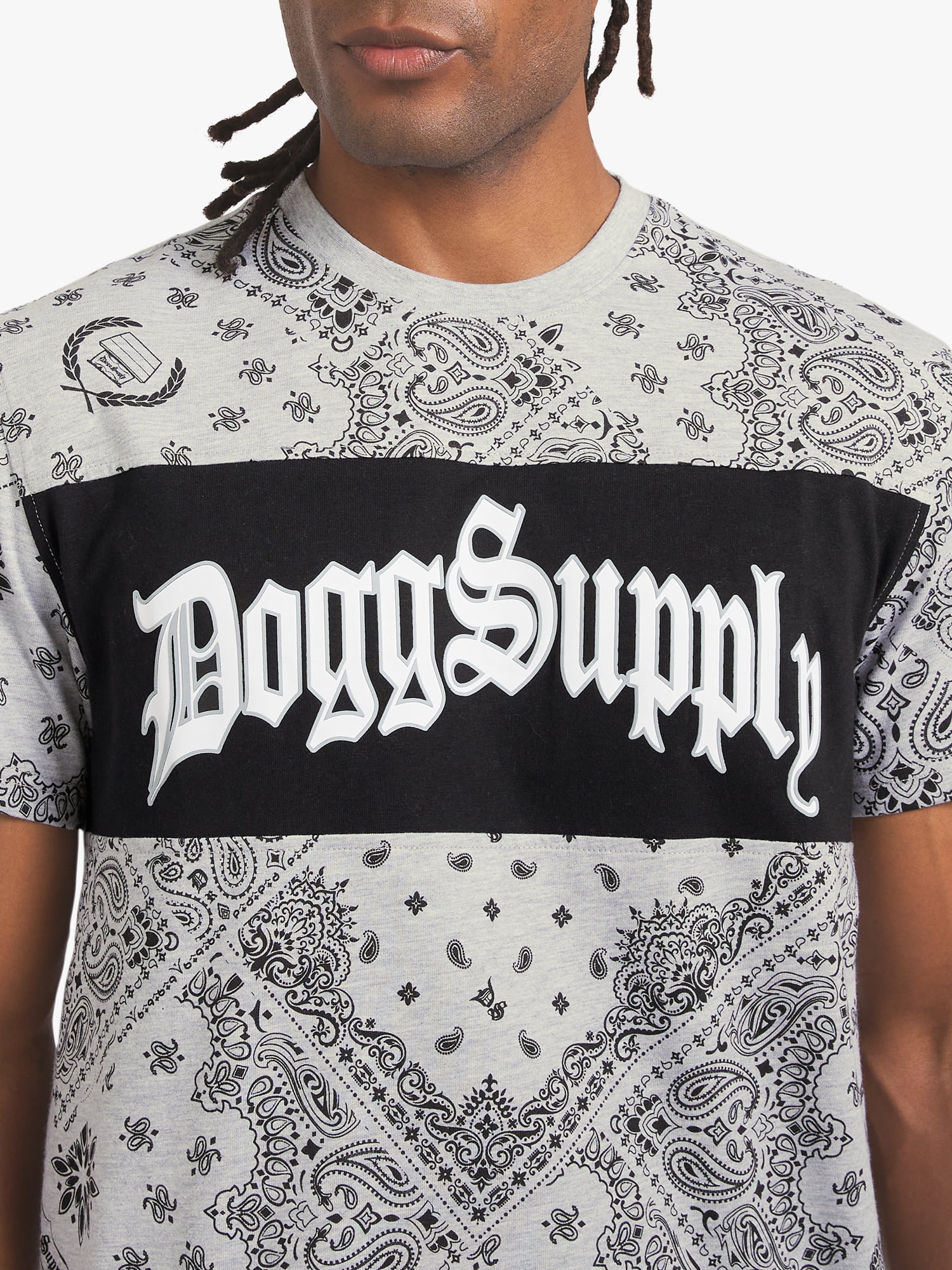 Dogg Supply by Snoop Dogg All-Gender Men's and Women's Bandana Print Short Sleeve Tee, Sizes XS-3XL