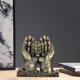 thumbnail image 5 of Estatua de figura religiosa creativa, accesorios de decoración de cafetería de escritorio de hotel Mano tenencia cristo, 5 of 9