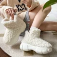 thumbnail image 2 of Botas de nieve gruesas de piel de felpa para el hogar, zapatillas de algodón para mujer, botas para el hogar, zapatos de plataforma mullidos de invierno de Color sólido Simple, 2 of 5