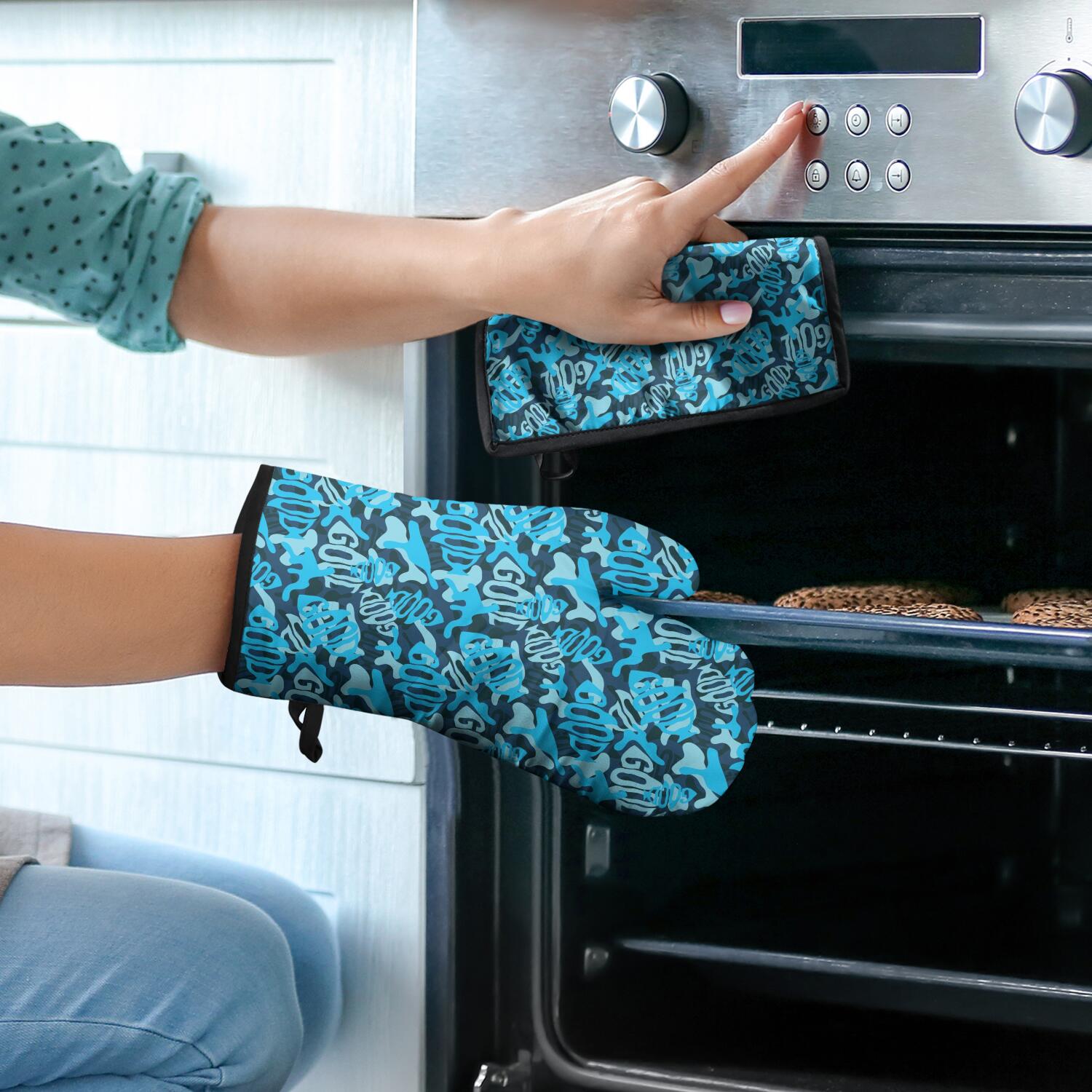 Camouflage Oven Mitts and Pot Holders Set Of 4, Heat Resistant Kitchen Gloves with Non-Slip Grip, Hanging Loop, Soft Cotton Lining for Baking, Cooking, Grilling, Barbecue