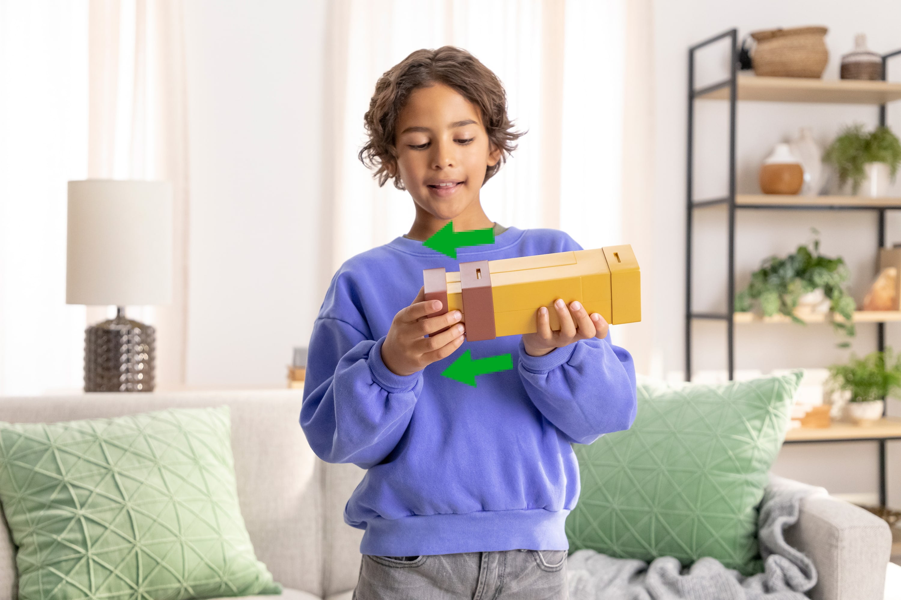 Minecraft Pixel Spyglass Toy with Pixelating View Lens, Kid-Size Accessory for Role-Play & Costumes