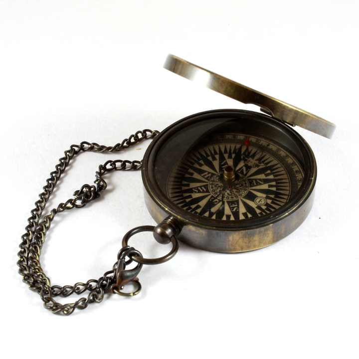 Novelty Brass Nautical Directional Pocket Compass Chain Alloy Glass Leather Case Wedding Christmas Graduation New Year Gifts