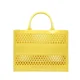 thumbnail image 4 of Bolso de gelatina Barbie de PVC de moda, bolso de playa, bolso de almacenamiento de gran capacidad, bolso de playa ahuecado, bolso de mano tipo cesta de compras, 4 of 5