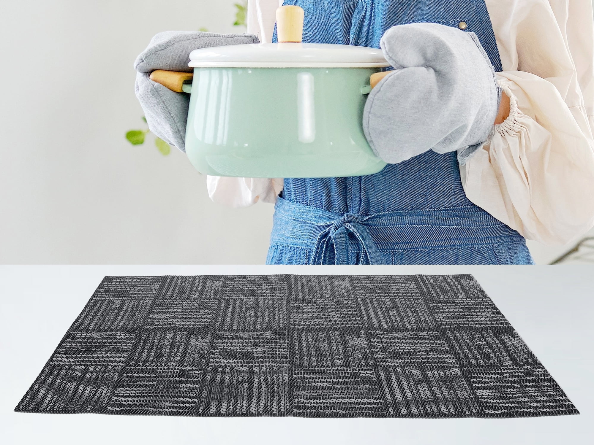 Unique Bargains Vinyl Placemats for Kitchen Dining Table Wipeable Mat Black 18x12in