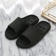 thumbnail image 1 of Zapatillas antideslizantes de secado rápido para mujer, zapatillas de baño de suela suave ahuecadas, Zapatillas de casa informales para parejas, baratas, 1 of 7