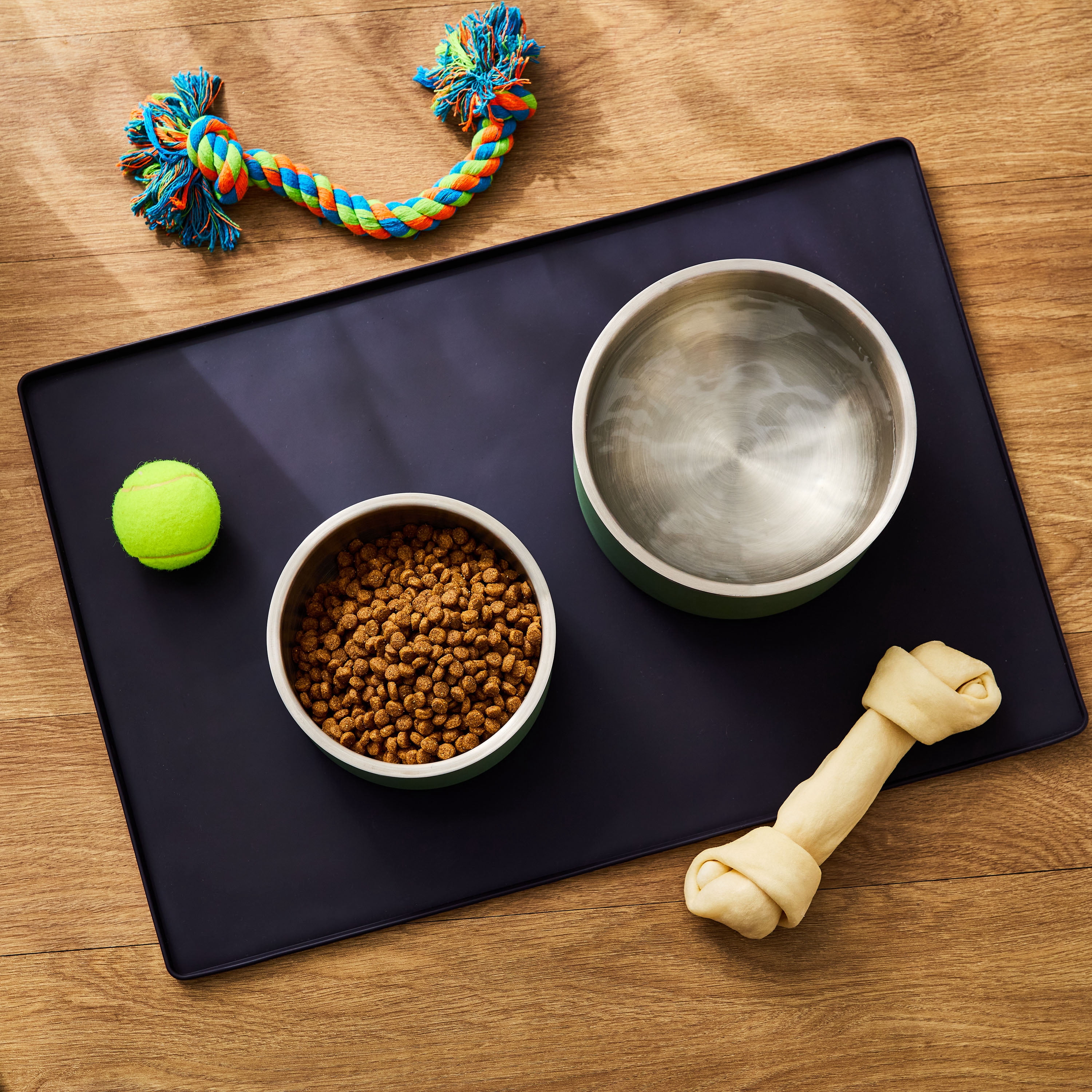 Vibrant Life Large Silicone Pet Feeding Mat, Black, 23.5" x 16"