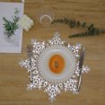 thumbnail image 4 of Vinyle Sets de Table Métalliques de Noël Creux Design, Sets de Table d'Hiver Set de 6, Flocon de Neige Argent, 4 of 5