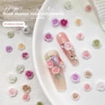 thumbnail image 3 of Venta al por mayor de accesorios para decoración de uñas con diseño de flores de luna de resina y purpurina para uñas, conjunto mixto grande y pequeño, 3 of 4