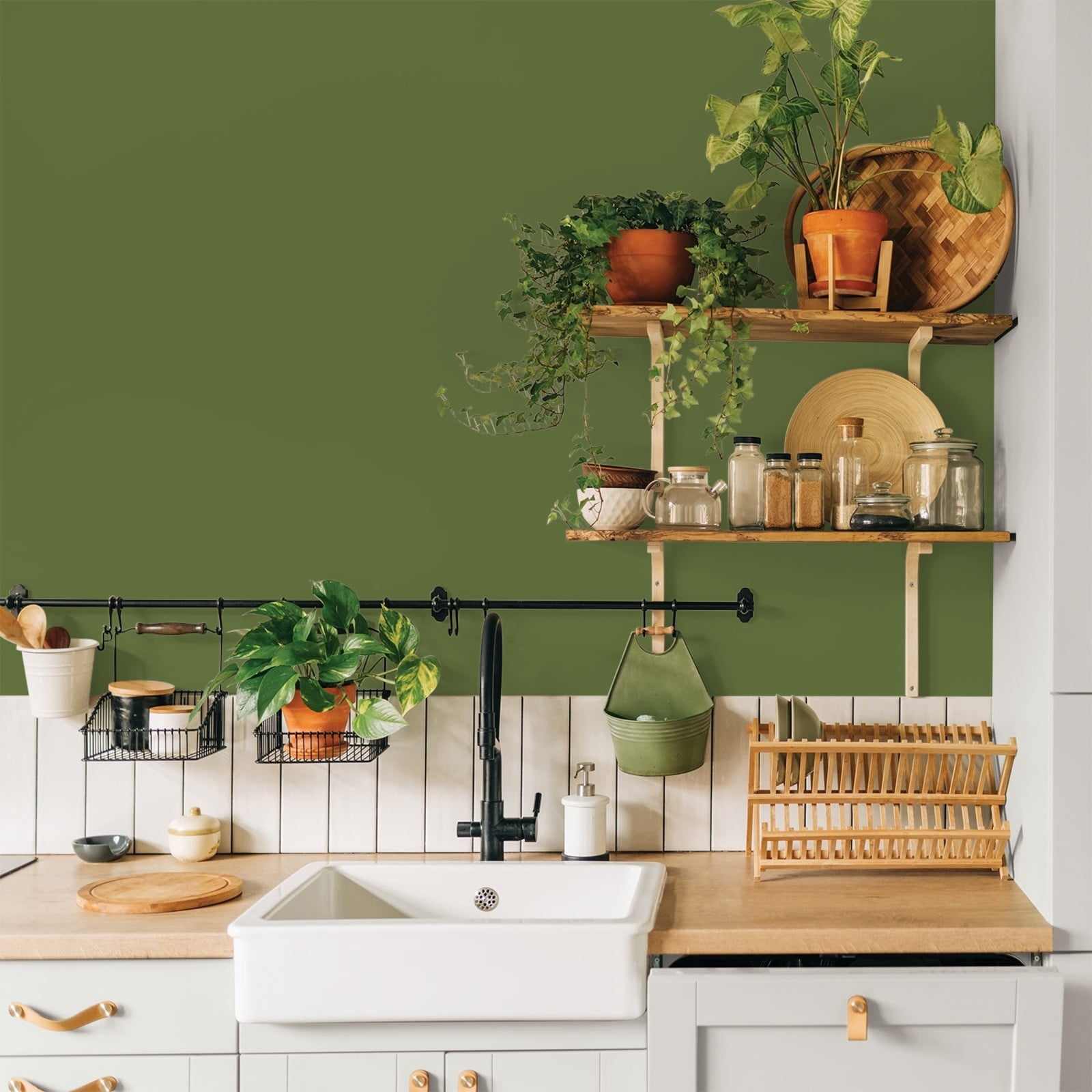 Glidden Glidden Kitchen Bath and Laundry Globe Artichoke / Green, Eggshell Interior Paint with Primer, 1 Gallon
