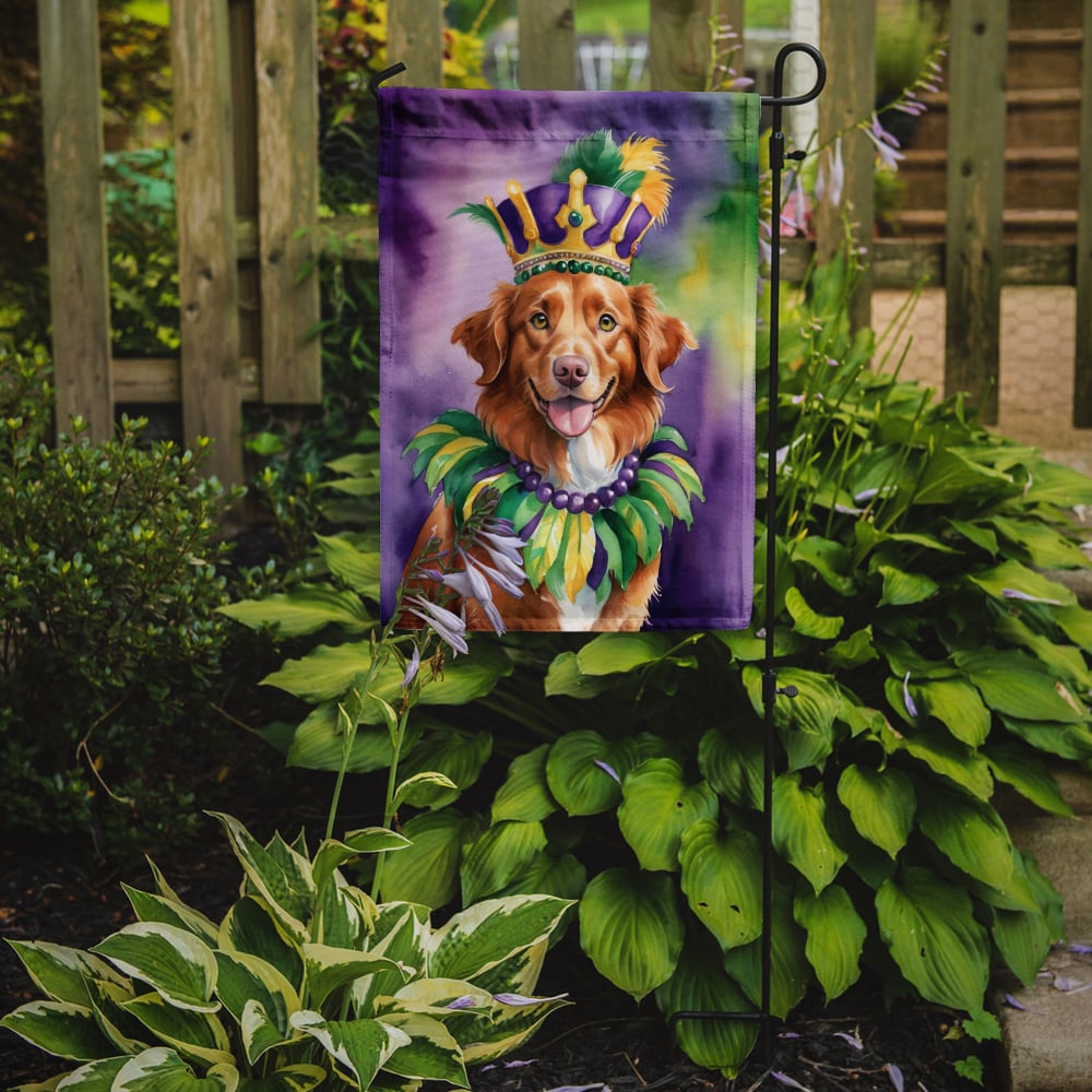 Nova Scotia Duck Tolling Retriever King of Mardi Gras Garden Flag 11.25 in x 15.5 in